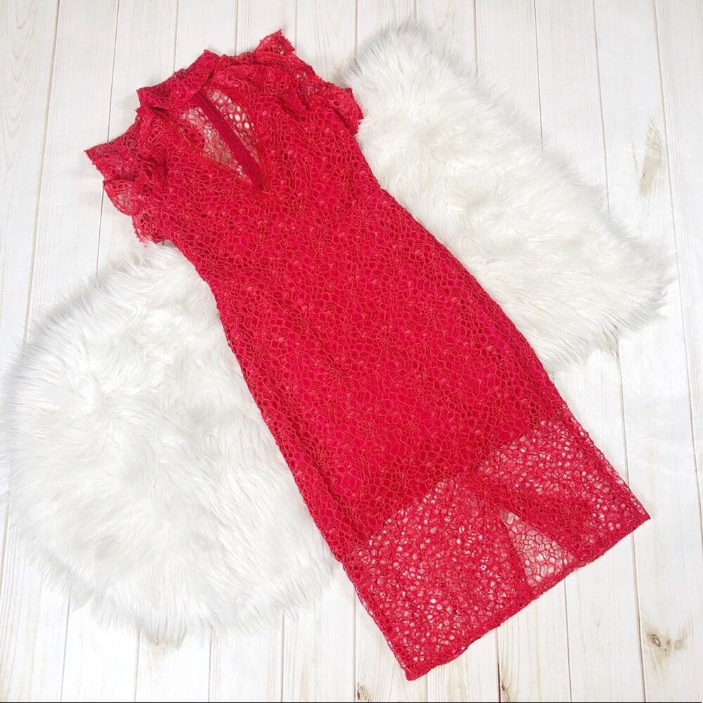🆕 Alexis Dress Halley Red Lace Ruffle Cutout Short Sleeve Dress Size XS - Picture 3 of 8